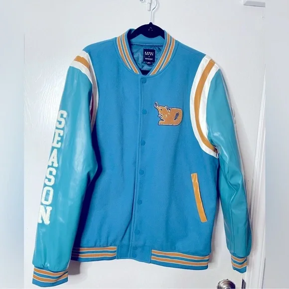 - BOOHOO MAN SPORTS VARSITY BOMBER JACKET
